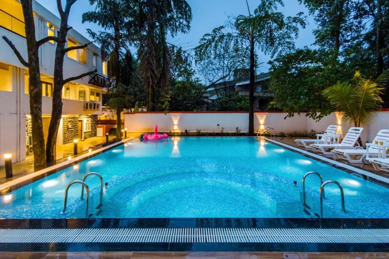 The Grey Medley By Stayvista With Mediterranean Interiors, Swimming Pool, Jacuzzi, Projector & A Lush Lawn With Gazebo لونافالا المظهر الخارجي الصورة