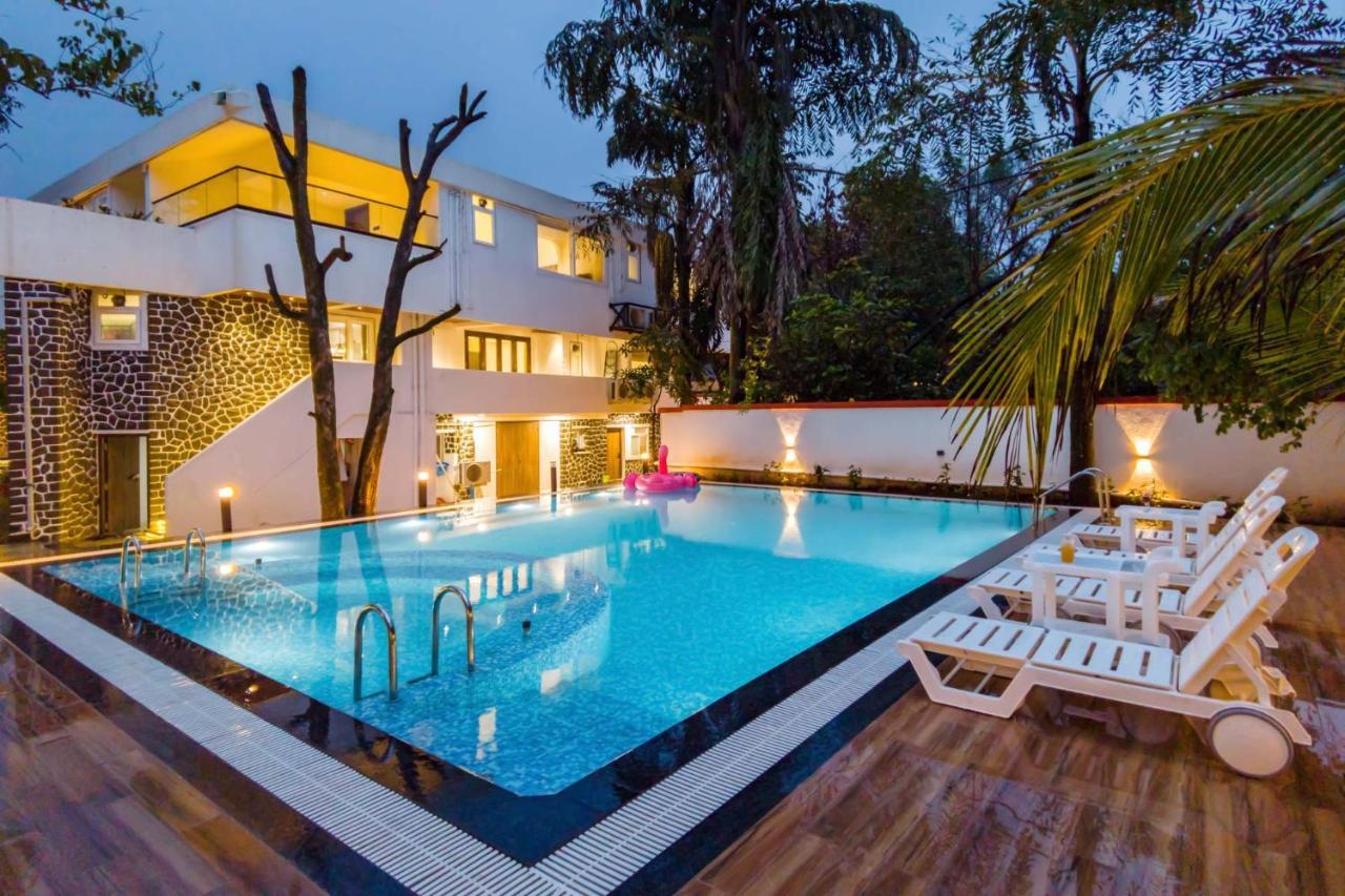 The Grey Medley By Stayvista With Mediterranean Interiors, Swimming Pool, Jacuzzi, Projector & A Lush Lawn With Gazebo لونافالا المظهر الخارجي الصورة