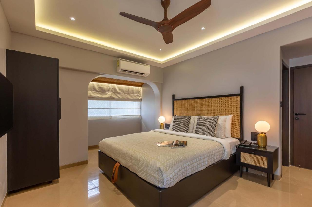The Grey Medley By Stayvista With Mediterranean Interiors, Swimming Pool, Jacuzzi, Projector & A Lush Lawn With Gazebo لونافالا المظهر الخارجي الصورة